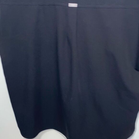 Figs Technical Collection Women's Black Rafaela Oversized Scrub Top Size XXL - Picture 6 of 8